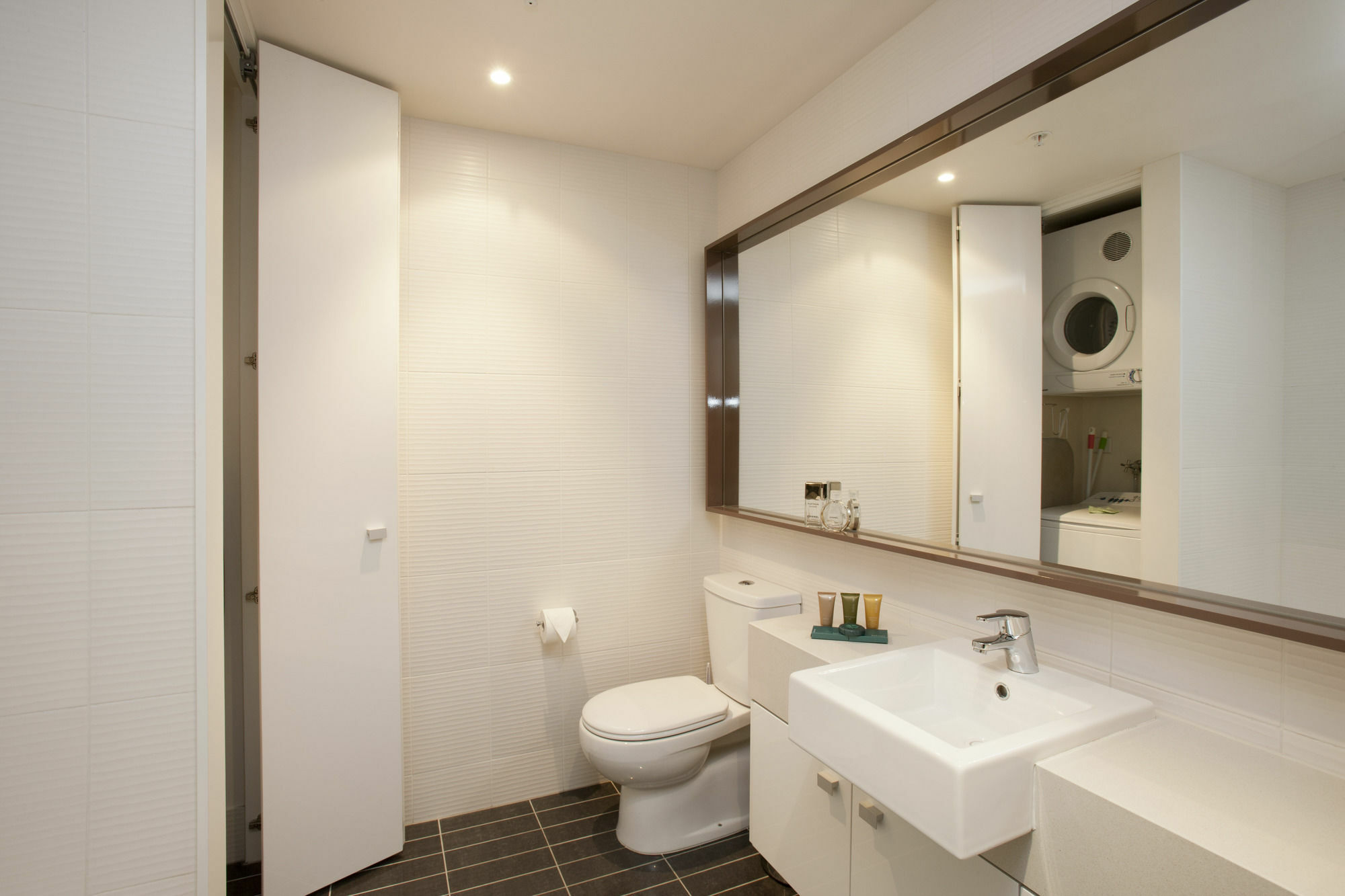 28 Nights Apartments Melbourne Ngoại thất bức ảnh